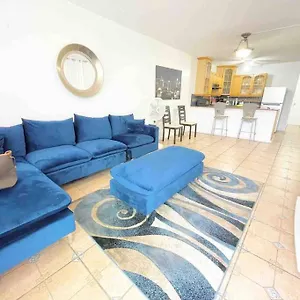  Holiday home Caribe House